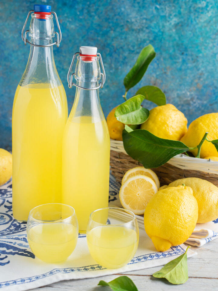 Limoncello of the Villa